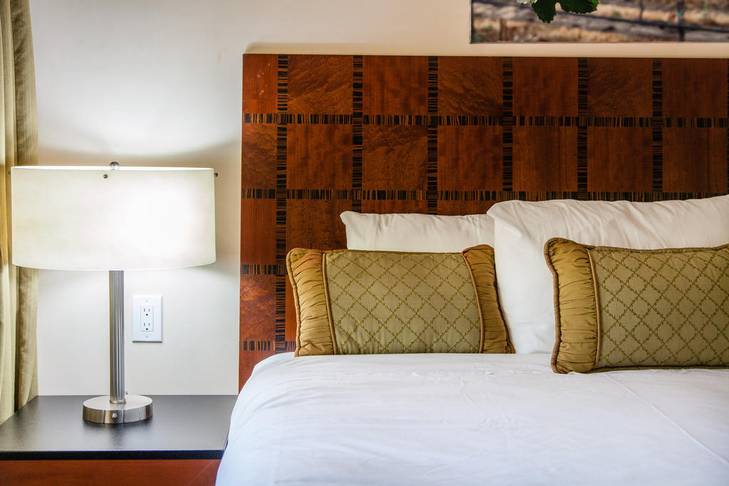 The Vendange Carmel Inn & Suites ห้อง รูปภาพ